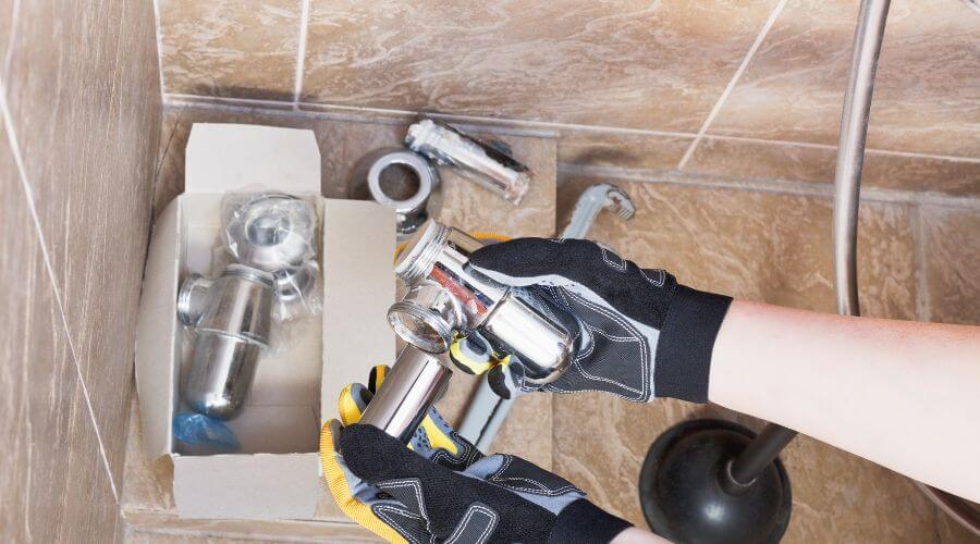 Professional gutter cleaning in Pioneer, CA